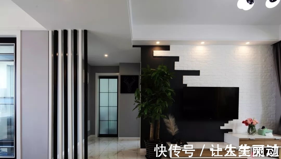 现代|68㎡现代北欧,深色系的简约空间,热情与温情的交织