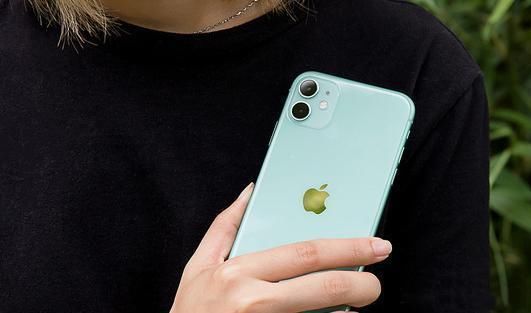 国内用户|为什么美国人不给iPhone贴膜？三个理由说到心坎了