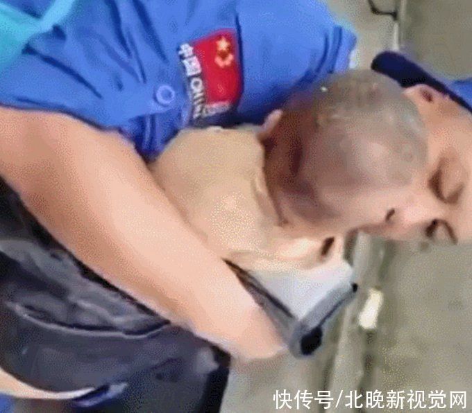 女婴|河南郑州埋废墟获救女婴母亲已身亡，网友：拼了命才护住孩子