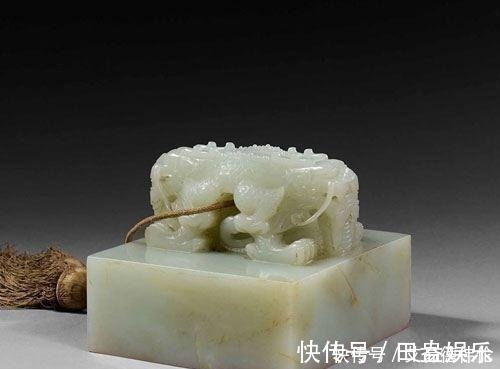 余曰|齐白石画一幅算盘,为何起名为《发财图》,画中藏有深深的道理