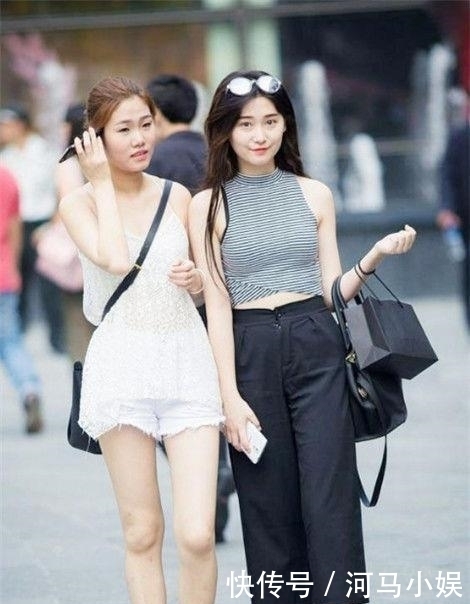 优雅时尚的街拍靓丽闪耀的美女,烘托出小姐姐魅力十足