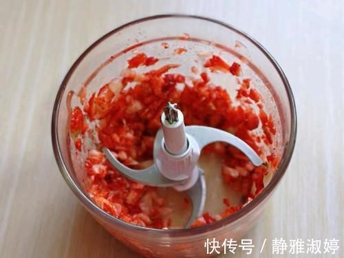 孩子最近迷上了此甜品,不用花钱买,自己在家也能做,好吃还不贵