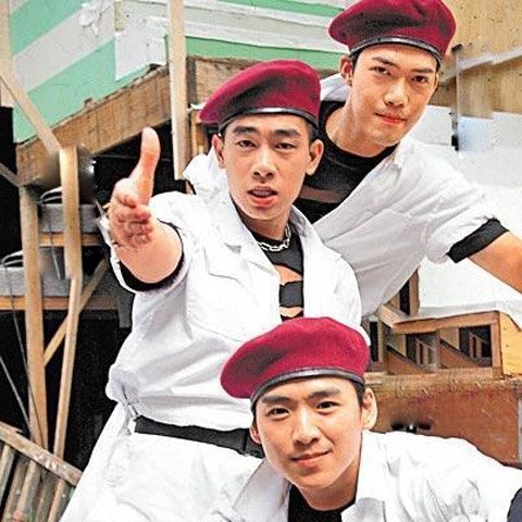 罗文|“古惑仔”重聚参加综艺，郑伊健怎么还如此“不上进”？