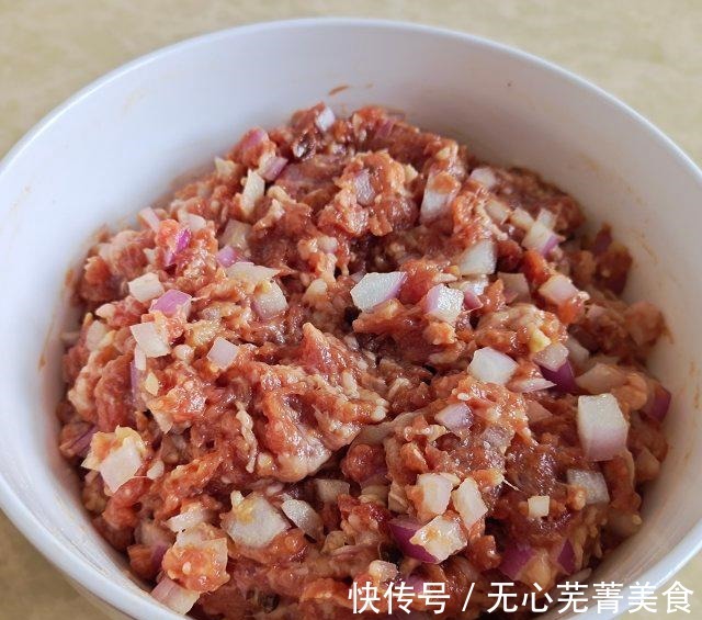 高筋面粉|猪肉汉堡包,用料丰富,营养美味!