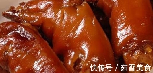 猪肉|猪肉刚降价,便急不可待买了三个猪蹄,出锅还没上桌毛都没剩