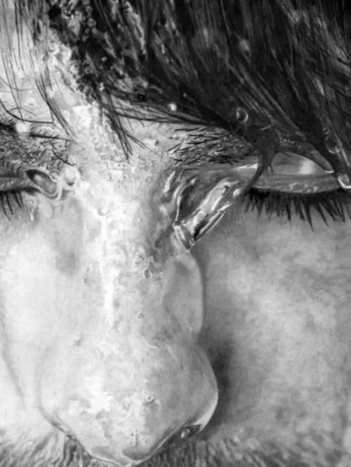 人物画|超写实铅笔素描!超细腻的铅笔人物画!