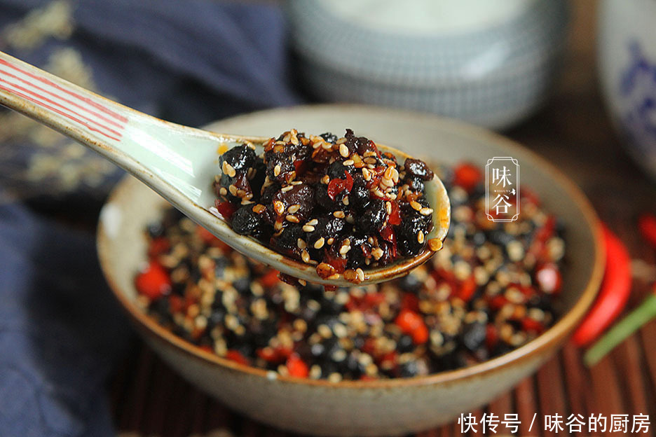 做法|想吃拌饭酱不用买了,配方做法都告诉你,一顿吃3碗饭,太香了