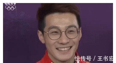 直播间|武大靖连刷3个火箭被王濛踢出直播间,东北人的幽默刻在DNA里