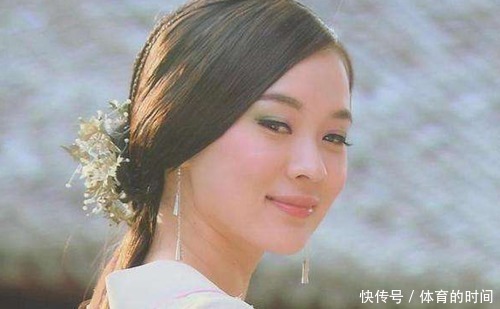 后宫|因为长了一双特殊的脚，她宠冠后宫，皇帝甘愿做她的奴隶