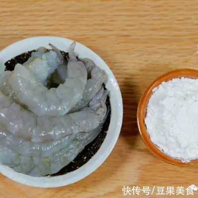 玉米淀粉|超下饭的煎虾片「宝宝辅食」，一学就会