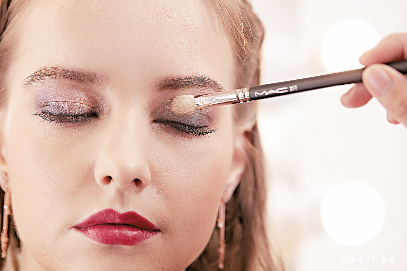 丹凤眼|丹凤眼的女生应该怎样画眼影