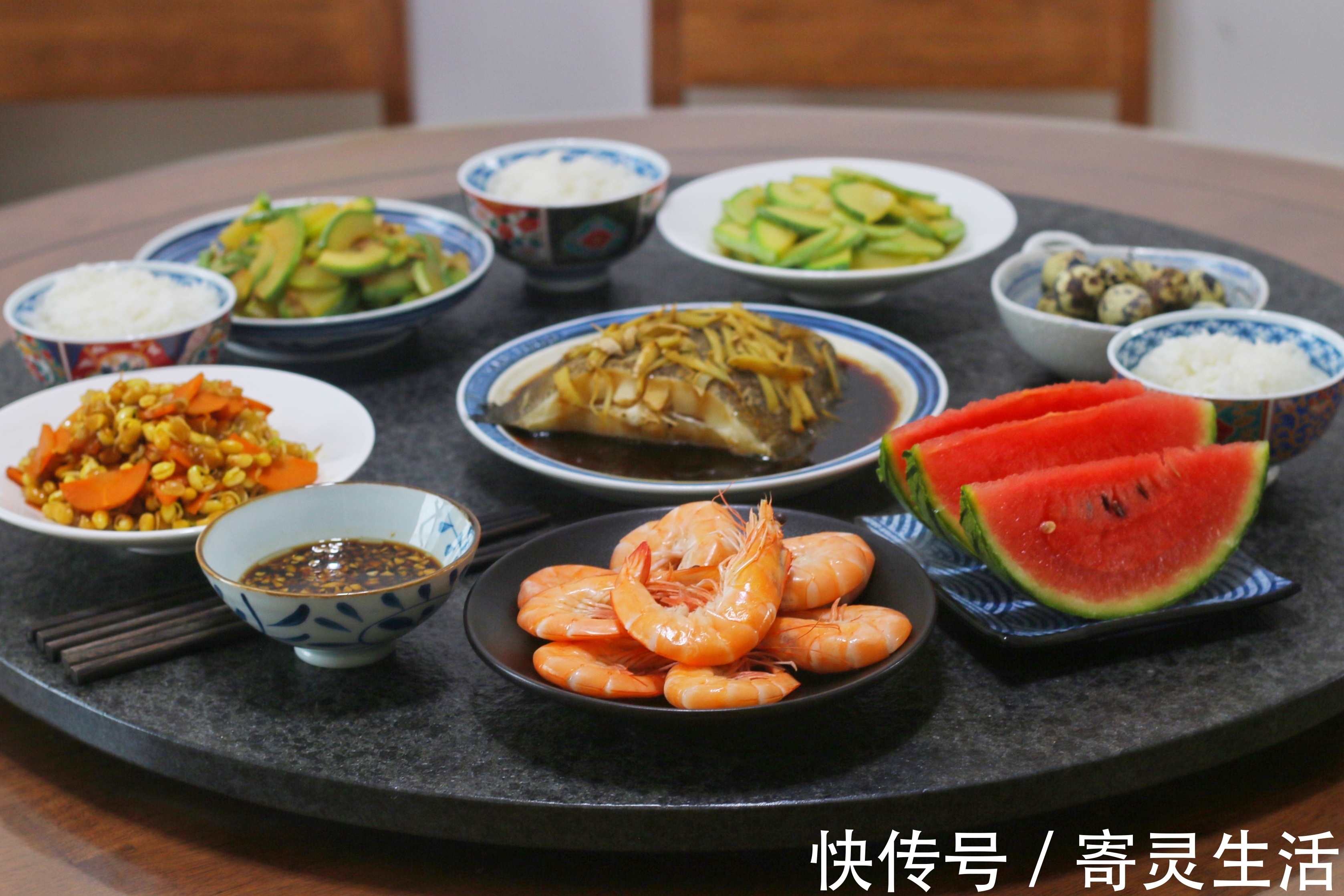 蛋白质|一家三口的午餐,低脂味美,满满的蛋白质,吃得好还不怕胖