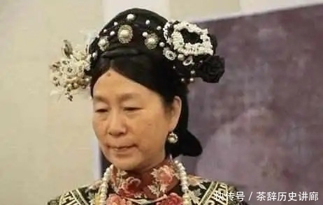 不该|慈禧起床宫女看了一眼,慈禧就杀了宫女,宫女看到了什么不该看的