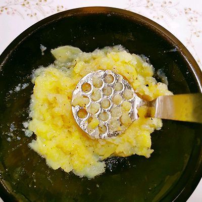 黄油土豆泥蛋卷