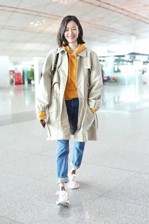 初春穿搭没灵感？快来跟街拍达人们掌握最新出街方式