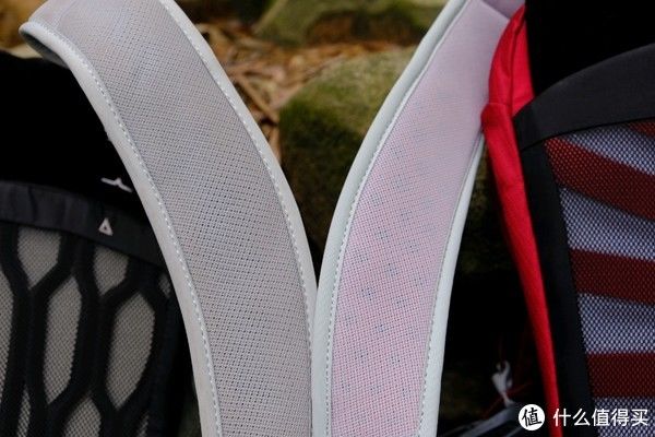 我的独家背包 篇五：新魔爪全新升级的空景背负真香OSPREY Talon 22新老对比简评