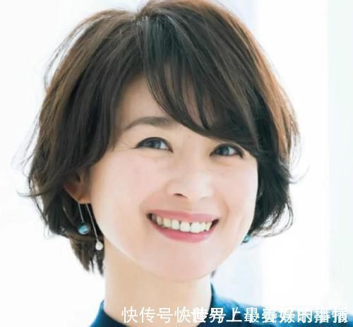 刘海 年过50的女人,留什么发型显年轻?试试这3款“短发”,减龄洋气