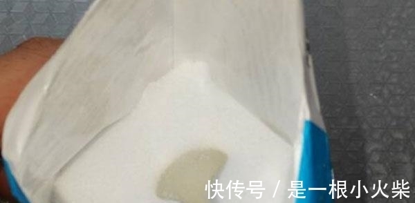 肾不好的人,睡觉会有4个现象,少吃两物,多按一穴,肾慢慢变好