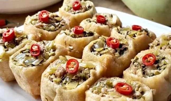 鲜香|夏天，多给家人做这道菜，鲜香美味又营养，一次做一盘不够吃