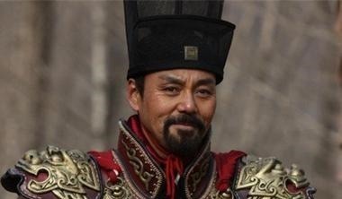 梁山$他是方腊手下第一武将,斩秦明败关胜,死于梁山众人的围攻中!