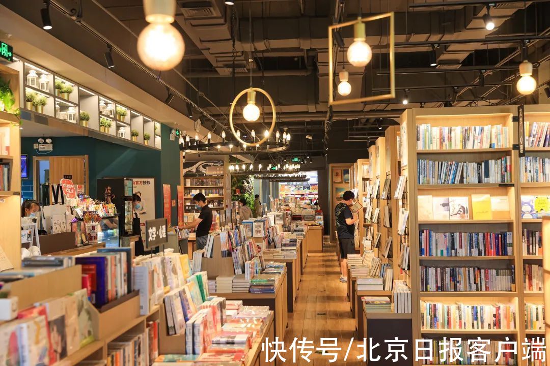 北京号|秋日一起读书吧，北京号带您打卡几家文艺书店