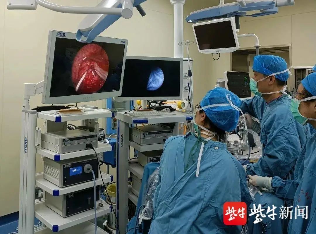 膀胱镜|4岁男童长出2个大结石，竟因这个坏习惯