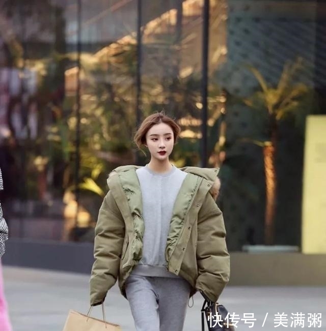  搭配上|羽绒服的六种搭配，每一套都''美爆''了，时髦保暖又好看。