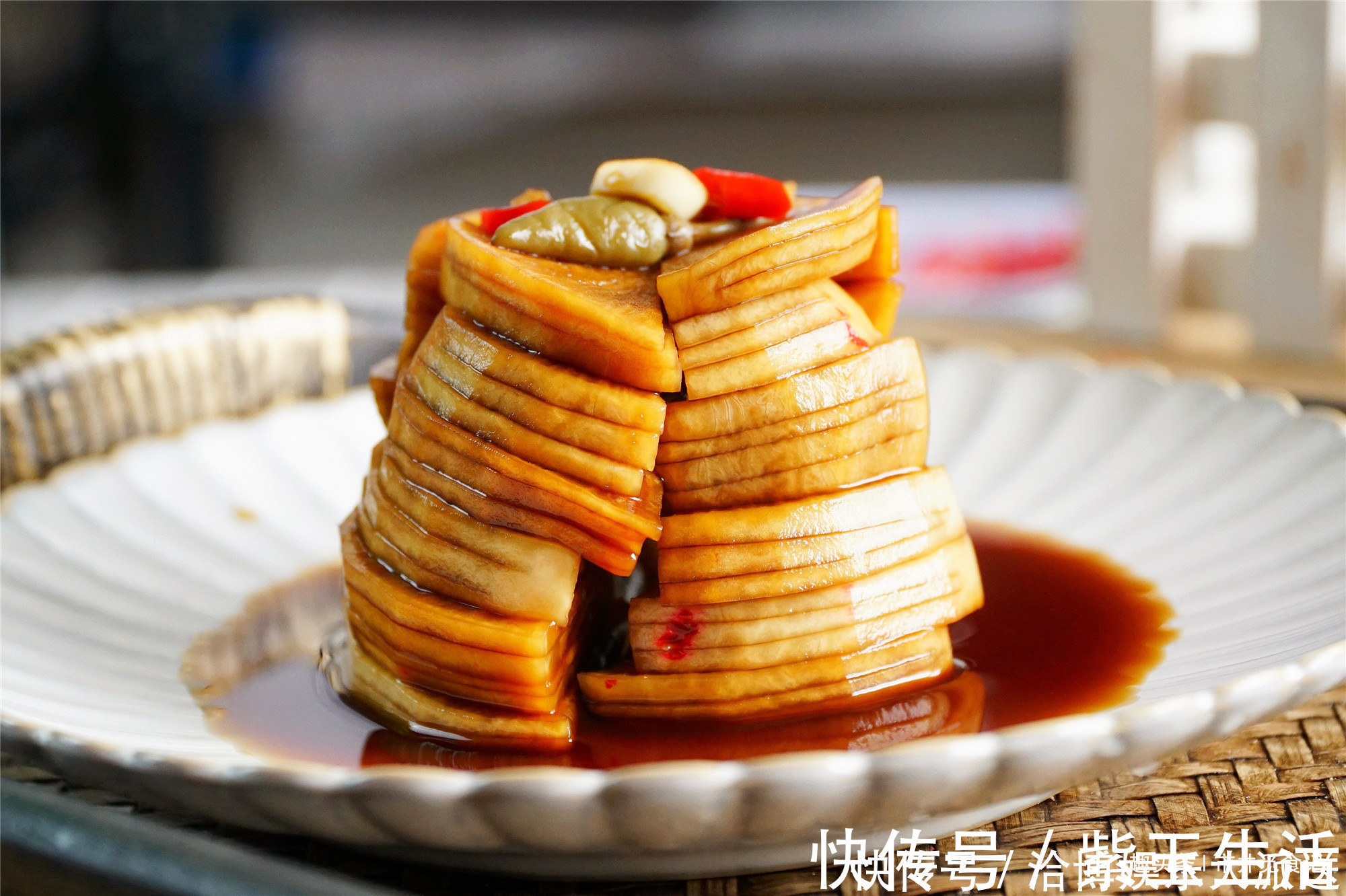 酸辣腌萝卜|做腌萝卜,别只会加盐和酱油,分享饭店用的秘方,简单好吃嘎嘣脆