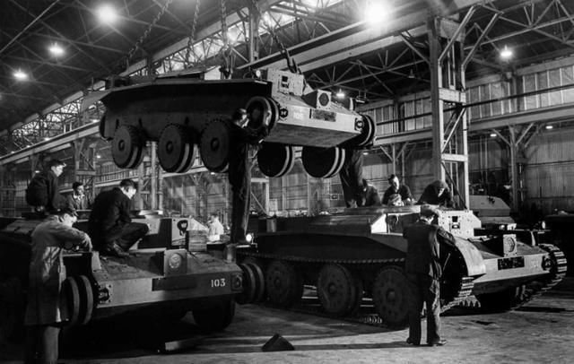 坦克|一天打掉百万发炮弹，集中多个集团军猛攻！打了足足半个月才结束了这场战役