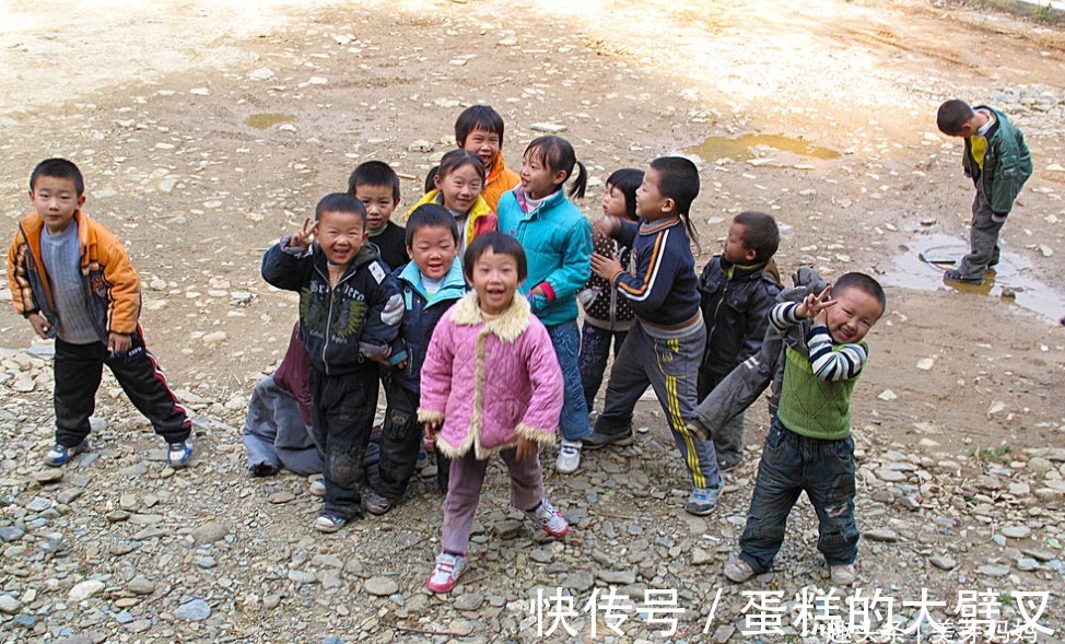 农村|农村孩子那么能吃苦,为啥长大后却混不好?原因简单又现实
