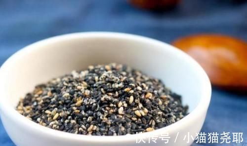味道|天气转凉，吃核桃花生不如吃它，每天吃一小勺，营养高味道好