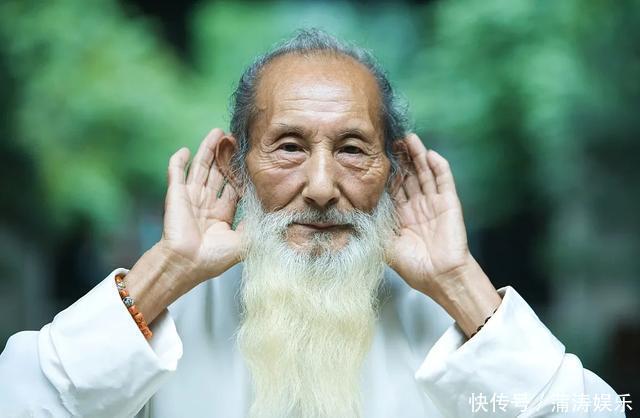 意念|气血不足百病生,一个站桩小动作,让气血迅速补起来,建议收藏