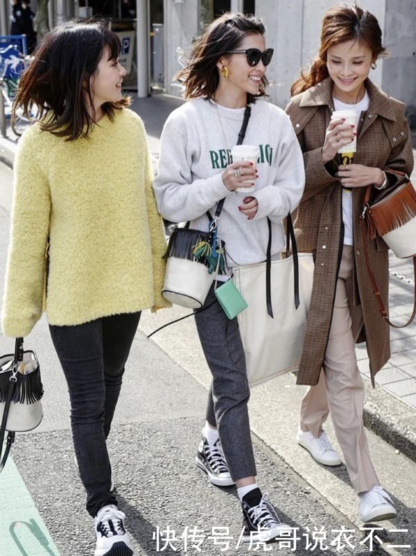 人近中年穿衣简约才高级，学这位40岁博主，轻松get好气质