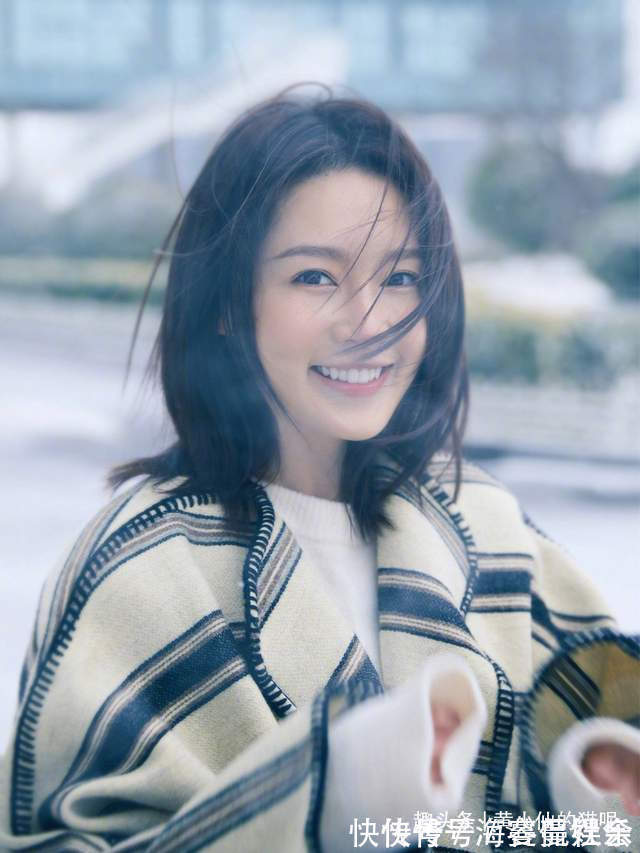 卷发|奔五奔六的女人，这几款“发型”尽量不要留，看着显老没气质