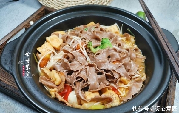 豆腐果|小长假不出游,在家也认真吃饭,有火锅有面食,家常菜肴也味美