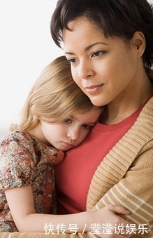 女孩|11岁女孩是4个孩子的“妈”,经常一个人无故哭泣我只是个孩子