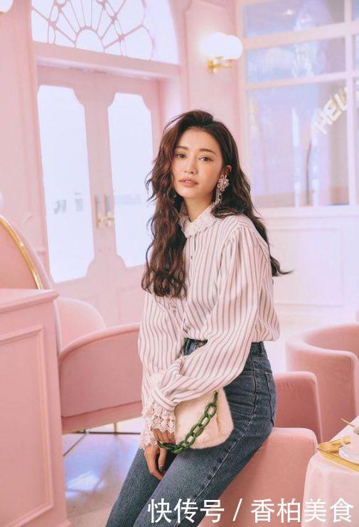 一定要必备的时尚单品!直条纹衬衫穿搭让你变身女强人!