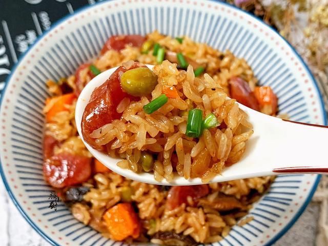 孩子|天热犯懒就吃它，饭菜一锅出，简单营养，孩子大人都吃得香