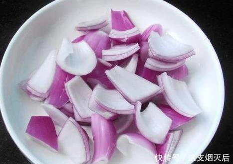 窍门|洋葱是厨房小食材,却可以轻松治疗失眠,如此好的窍门不可错过