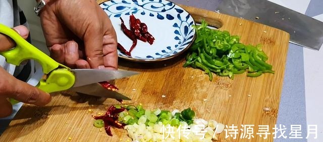 秋天,吃猪肉酱牛肉酱不如吃这酱,营养极高,香喷喷的真馋人!