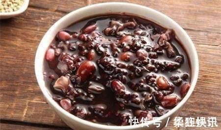 心脑血管病|2种普通食物,却是保护血管的良药,每天吃点,血管通畅人长寿