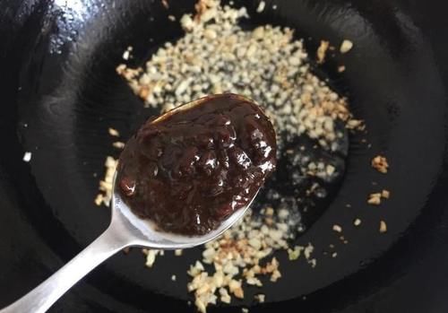  香菇好吃的做法，不放肉也鲜香浓郁，必须要多吃一碗米饭