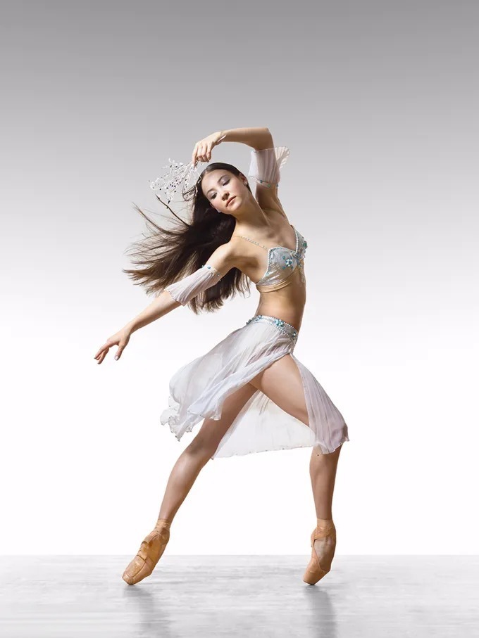 露易斯|最美人体艺术，美的让人无法自拔！