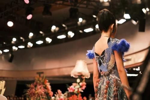 来了来了，设计师们带着香氛走来了！