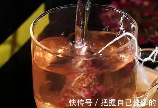 肝脏|肝不好的人，睡觉时会有“1痒，2痛，3多”，若没有，肝脏还不错