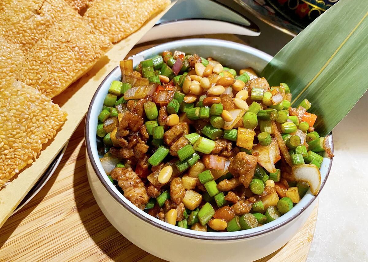 教你做台湾家常菜“苍蝇头”，口感香甜，下饭超赞，做法简单美味