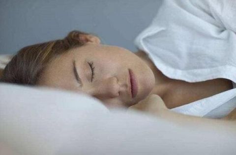 睡眠时间|到底为何会经常失眠这4种行为,才是失眠的罪魁祸首