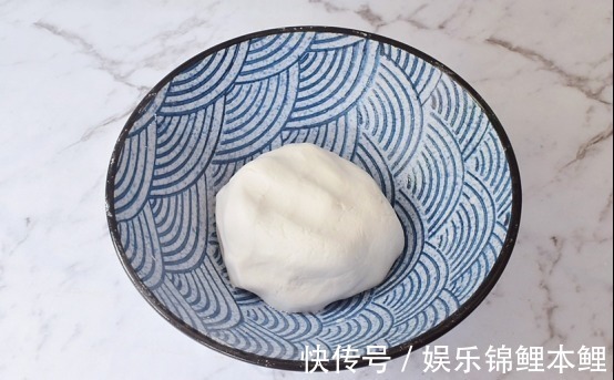 在家做低脂无油，绵密香甜红豆糯米糕，好吃美味又可口