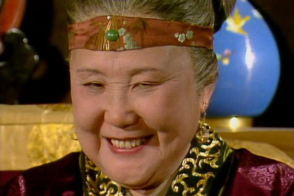 金玉良缘#薛宝钗被叫杨妃为何恼羞成怒?一招金蝉脱壳,把脏水泼到黛玉身上