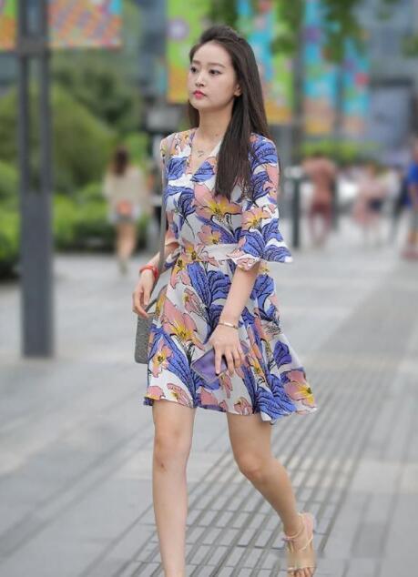 渔夫帽|路人街拍,普通的着装要凸显独到设计,显得更加有品位